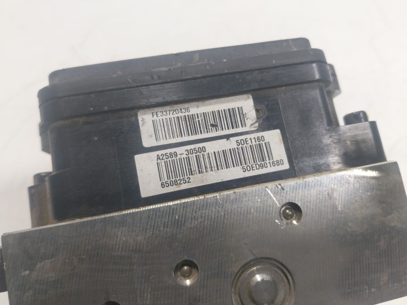 Recambio de abs para kia pro cee´d (jd) 1.6 crdi 128 referencia OEM IAM  6158945200 