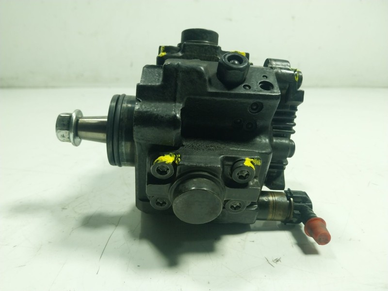 Recambio de bomba inyeccion para kia carens iv 1.7 crdi referencia OEM IAM  331002A420 