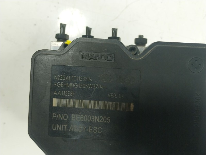 Recambio de abs para kia carens iv 1.7 crdi referencia OEM IAM  58910A4810 