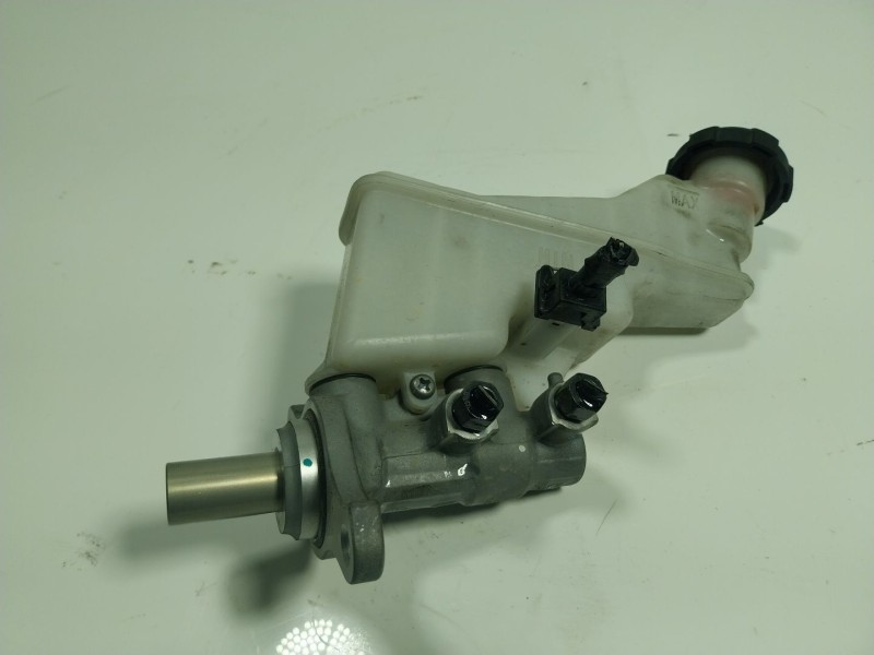 Recambio de bomba freno para kia stonic (ybcuv) 1.6 crdi cat referencia OEM IAM   