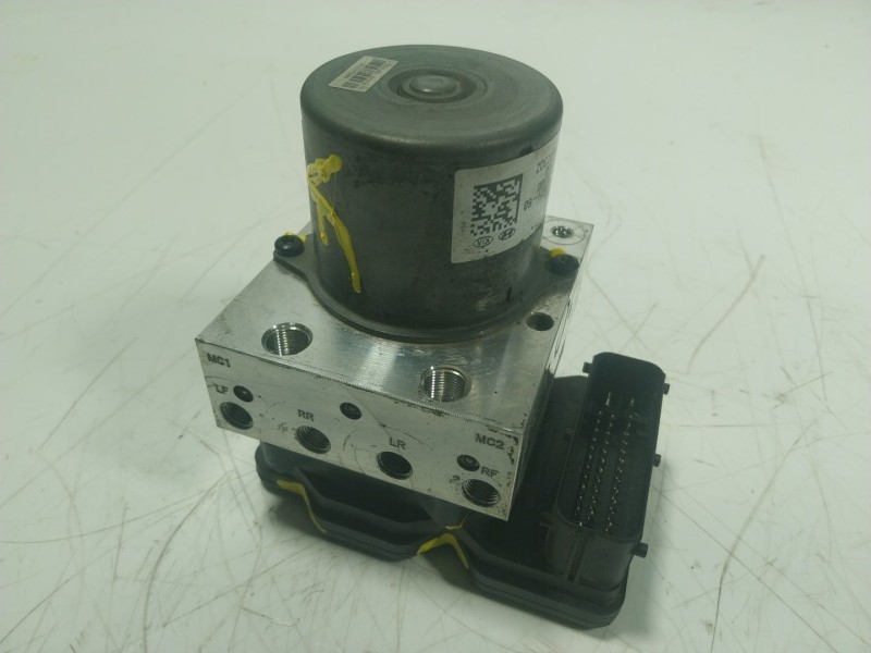 Recambio de abs para hyundai i40 i (vf) 1.7 crdi referencia OEM IAM  589203Z600 