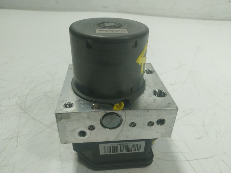 Recambio de abs para hyundai i40 i (vf) 1.7 crdi referencia OEM IAM  589203Z600 