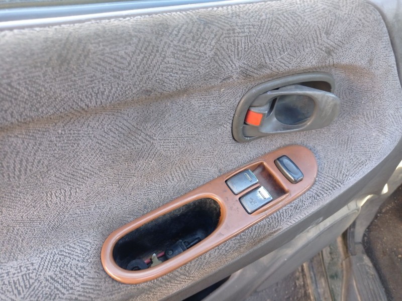 kia carnival / grand carnival iii (vq) del año 2009