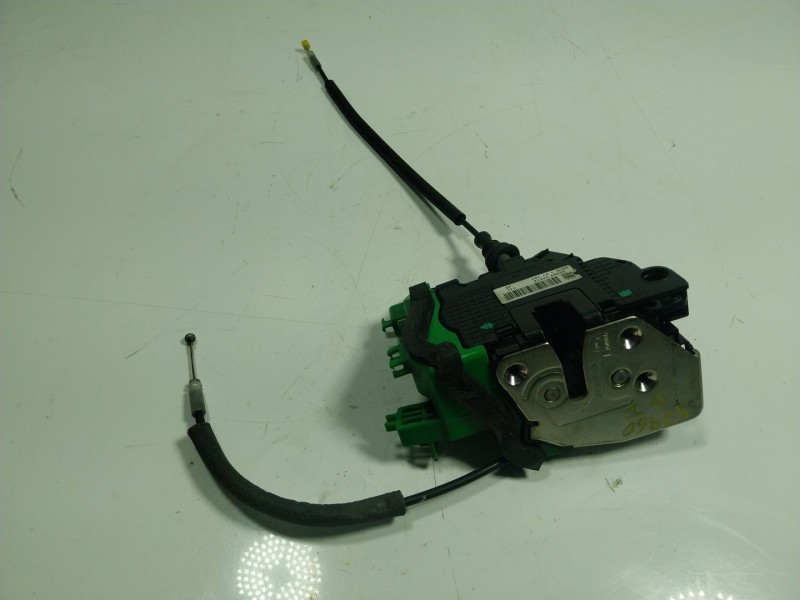 Recambio de cerradura puerta delantera izquierda para kia carens iv 1.7 crdi referencia OEM IAM  81310A4010 