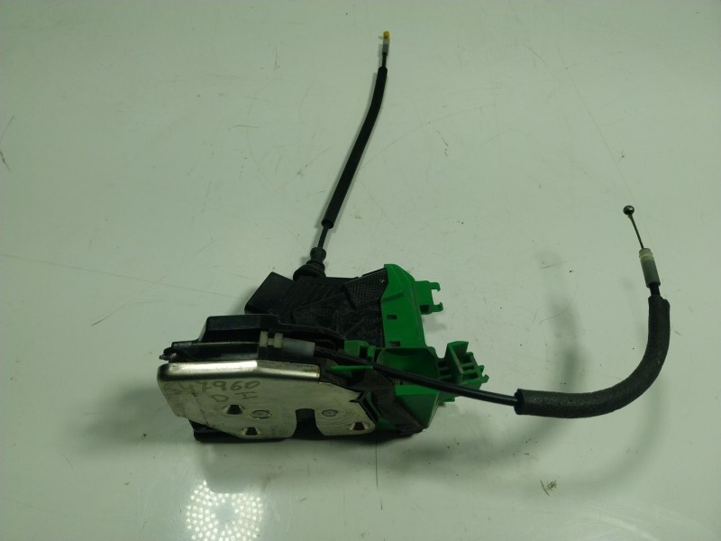 Recambio de cerradura puerta delantera izquierda para kia carens iv 1.7 crdi referencia OEM IAM  81310A4010 