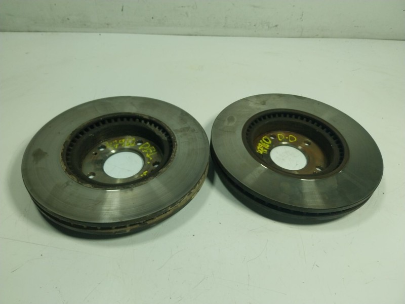 Recambio de disco freno delantero para kia carens iv 1.7 crdi referencia OEM IAM   