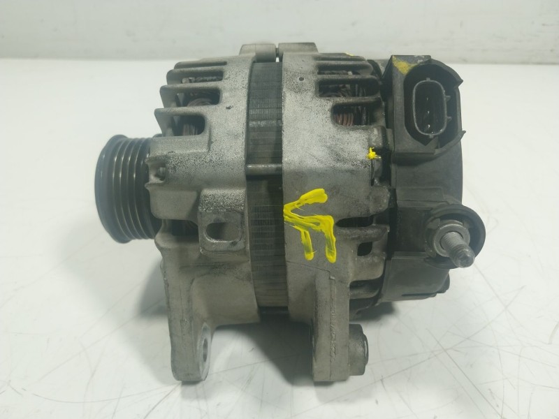 Recambio de alternador para kia pro cee´d (jd) 1.6 crdi 128 referencia OEM IAM 373002A850  