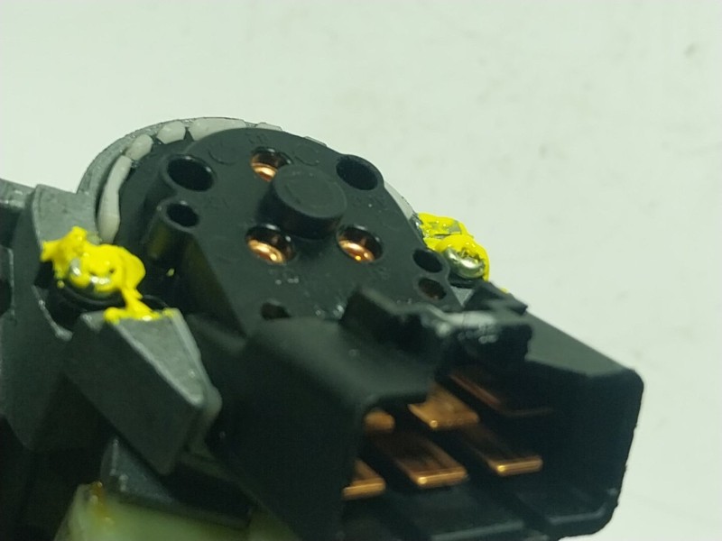 Recambio de antirrobo para kia pro cee´d (jd) 1.6 crdi 128 referencia OEM IAM 81900A2C00  