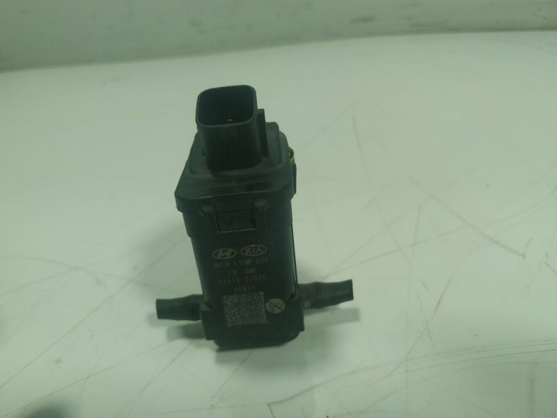 Recambio de bomba limpia para kia stonic (ybcuv) 1.6 crdi cat referencia OEM IAM 985102J500 985102J500 