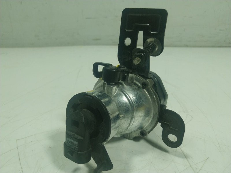 Recambio de faro antiniebla derecho para kia stonic (ybcuv) 1.6 crdi cat referencia OEM IAM 92202H8400  