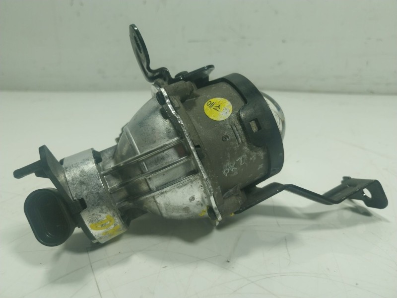 Recambio de faro antiniebla derecho para kia stonic (ybcuv) 1.6 crdi cat referencia OEM IAM 92202H8400  