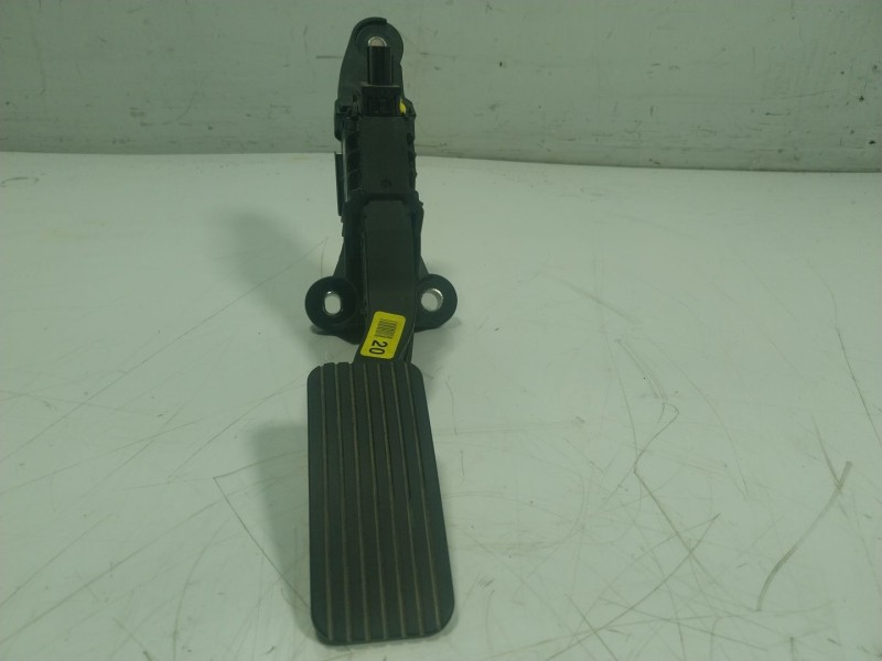 Recambio de potenciometro pedal para kia stonic (ybcuv) 1.6 crdi cat referencia OEM IAM 32700H8100 32700XXXXX 