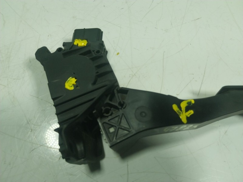 Recambio de potenciometro pedal para volkswagen golf viii (cd1) 2.0 tdi referencia OEM IAM  5Q1723503K 