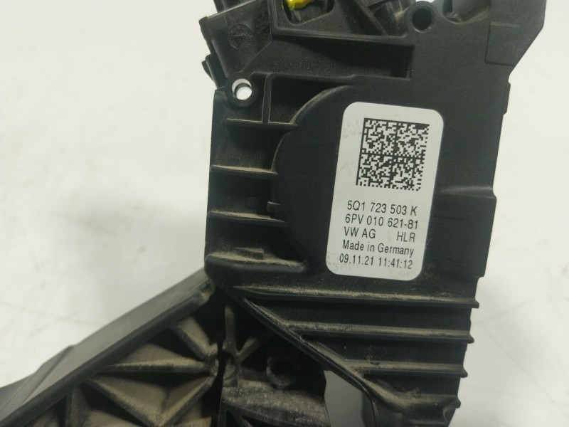 Recambio de potenciometro pedal para volkswagen golf viii (cd1) 2.0 tdi referencia OEM IAM  5Q1723503K 