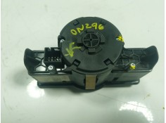 Recambio de mando luces para mercedes-benz clase gla (x156) gla 180 (156.942) referencia OEM IAM  A2129050551  2