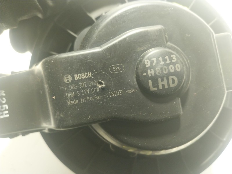 Recambio de motor calefaccion para kia stonic (ybcuv) 1.6 crdi cat referencia OEM IAM 97113H8000 97113H8000 