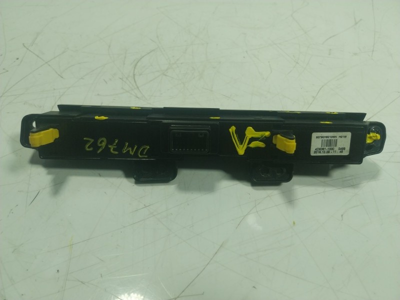 Recambio de warning para kia stonic (ybcuv) 1.6 crdi cat referencia OEM IAM 93790H8010WK 4D63611000 