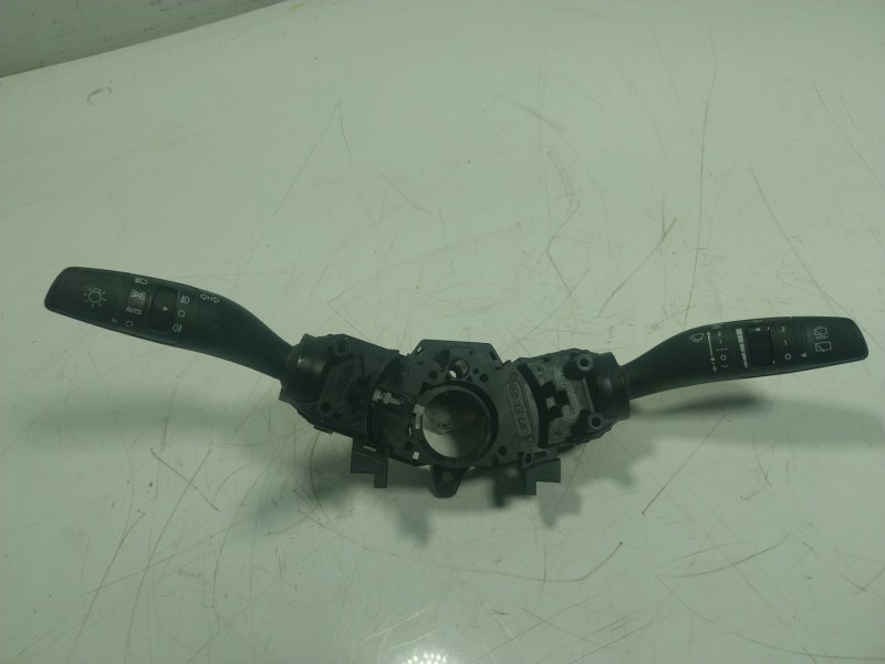 Recambio de mando luces para kia stonic (ybcuv) 1.6 crdi cat referencia OEM IAM 93403H8950 93403H8950 