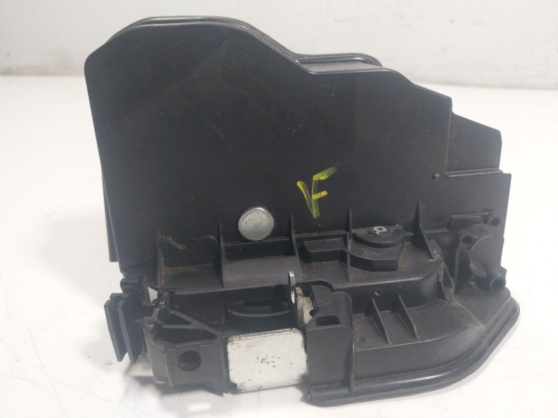 Recambio de cerradura puerta trasera izquierda para bmw 3 touring (f31) 316 d referencia OEM IAM  7229459 