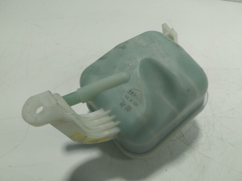 Recambio de deposito expansion para kia stonic (ybcuv) 1.6 crdi cat referencia OEM IAM 25430H8200 25430HXXX 