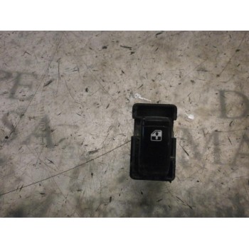 MANDO ELEVALUNAS TRASERO DERECHO 96417462 621W047901 