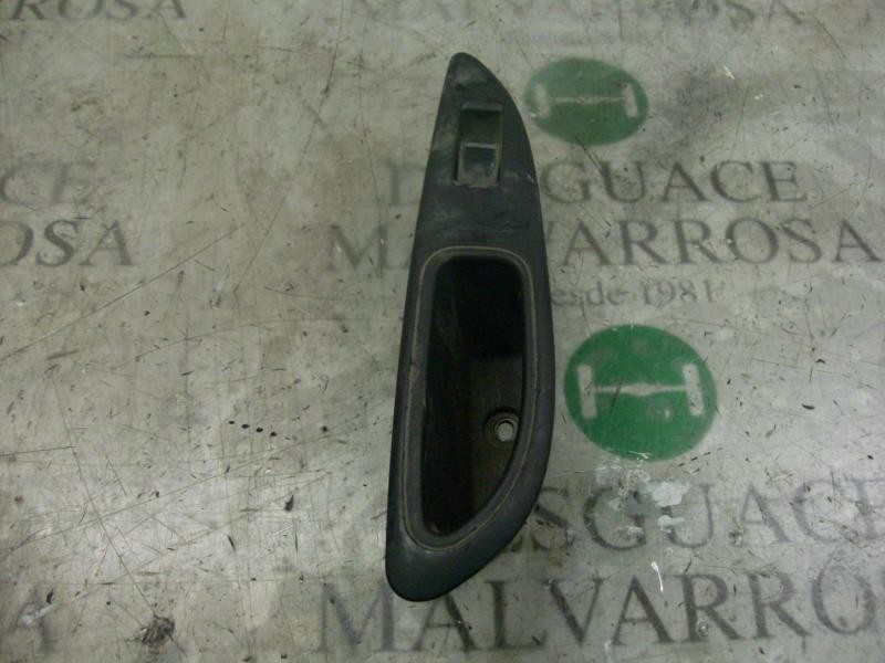 Recambio de mando elevalunas trasero derecho para nissan primera berlina (p12) acenta referencia OEM IAM   
