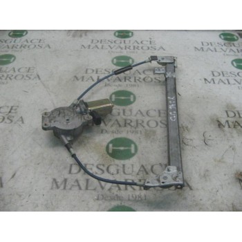 ELEVALUNAS DELANTERO DERECHO 