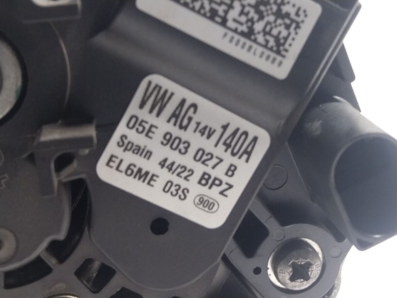 Recambio de alternador para volkswagen t-cross (c11, d31) 1.0 tsi referencia OEM IAM  05E903027 