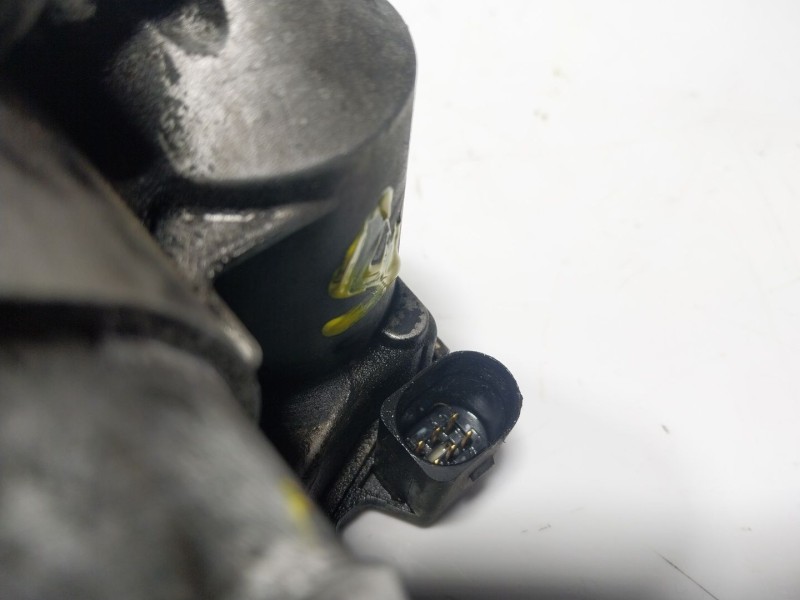 Recambio de caja mariposa para audi tt 1.8t quattro 165 kw referencia OEM IAM  06A133062C 