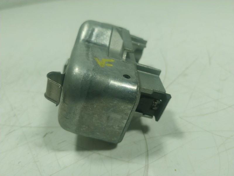 Recambio de antirrobo para volkswagen golf viii (cd1) 2.0 tdi referencia OEM IAM  2Q0905861B 