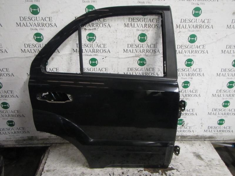 Recambio de puerta trasera derecha para kia sorento 2.5 crdi concept referencia OEM IAM 770043E111  
