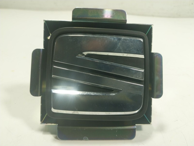 Recambio de maneta porton para seat ibiza v (kj1, kjg) 1.0 tsi referencia OEM IAM  6F0827565 