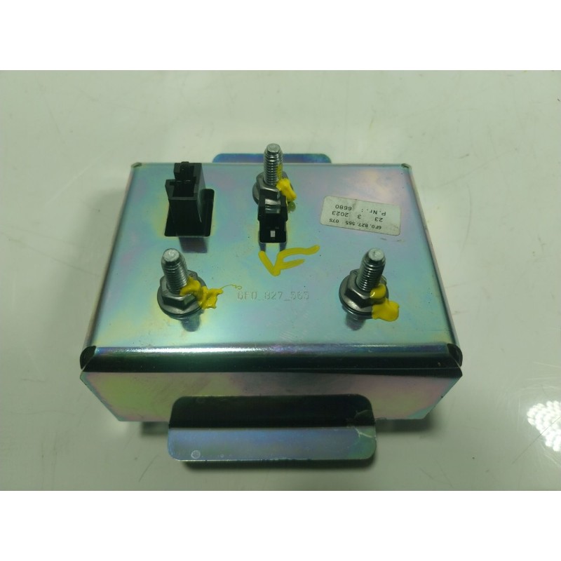 Recambio de maneta porton para seat ibiza v (kj1, kjg) 1.0 tsi referencia OEM IAM  6F0827565 