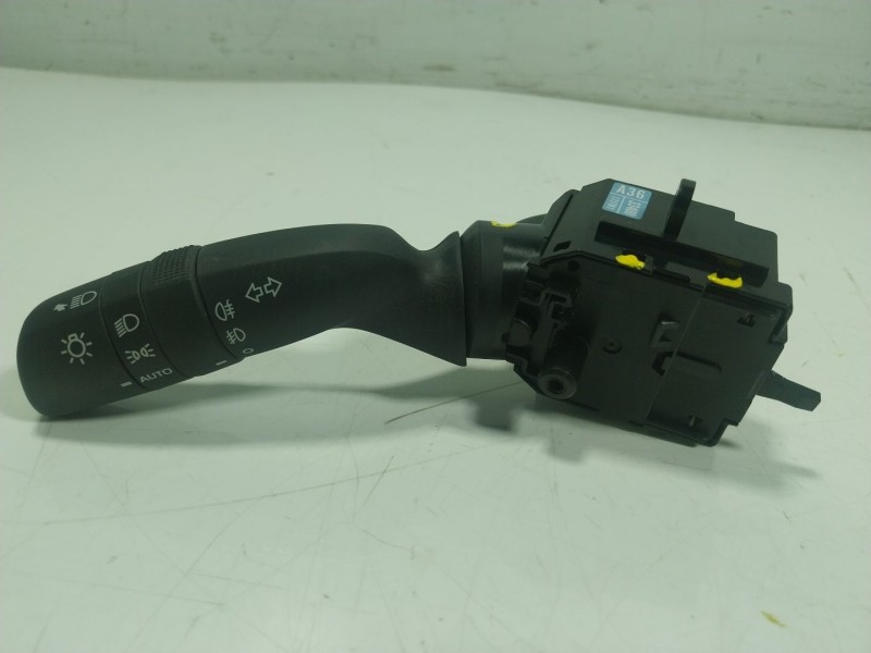 Recambio de mando luces para toyota rav 4 v (_a5_, _h5_) 2.5 hybrid (axap54) referencia OEM IAM  33400 