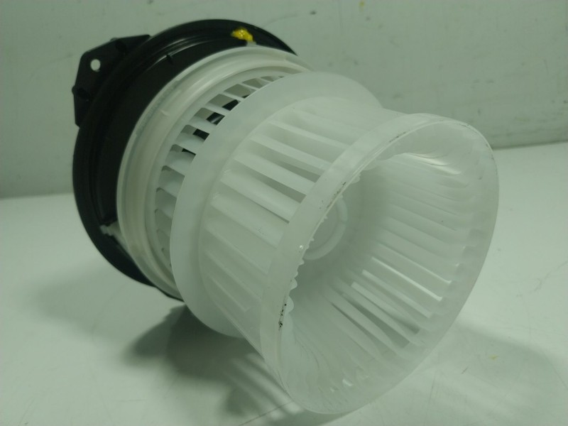 Recambio de motor calefaccion para toyota rav 4 v (_a5_, _h5_) 2.5 hybrid (axap54) referencia OEM IAM   