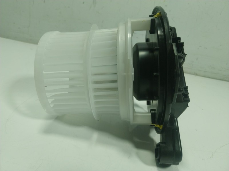 Recambio de motor calefaccion para toyota rav 4 v (_a5_, _h5_) 2.5 hybrid (axap54) referencia OEM IAM   