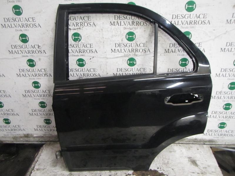 Recambio de puerta trasera izquierda para kia sorento 2.5 crdi concept referencia OEM IAM 770033E111  