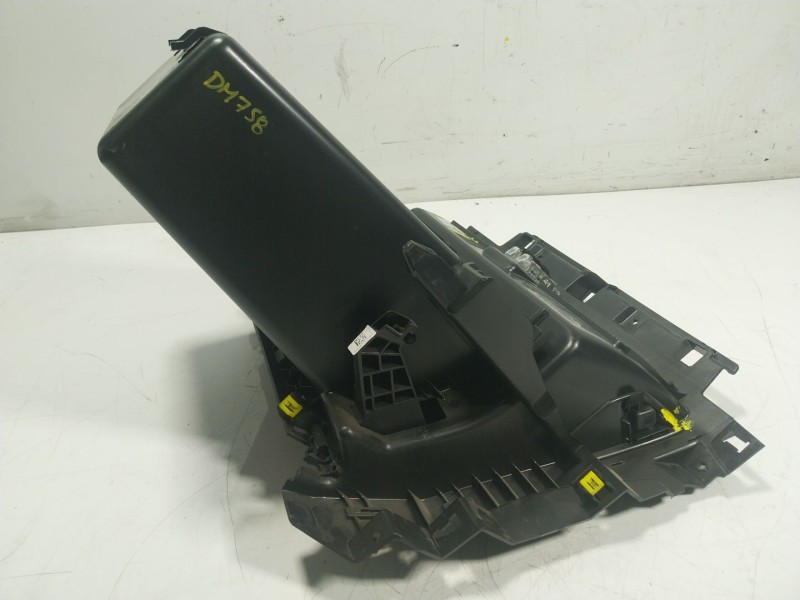 Recambio de guantera para renault captur ii 1.0 tce bivalent. gasolina / gpl referencia OEM IAM 685005441R 685000951R 