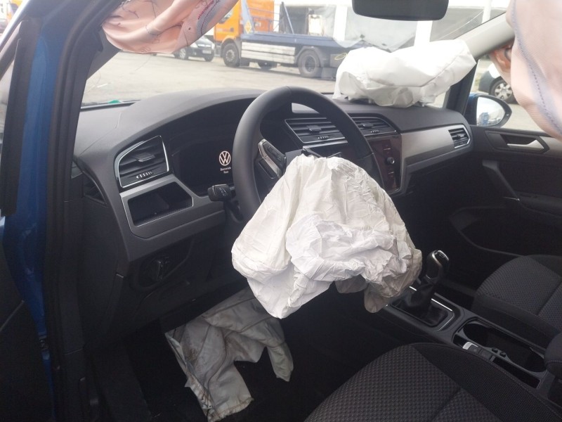 volkswagen touran (5t1) del año 2023