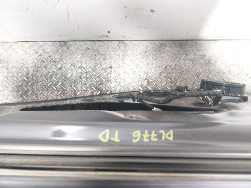 Recambio de puerta trasera derecha para volkswagen golf vii lim. (bq1) 1.4 16v tsi referencia OEM IAM   