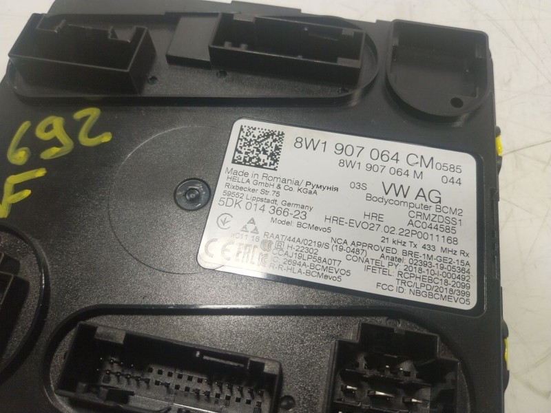 Recambio de modulo electronico para audi q7 4mg 3.0 v6 24v tdi referencia OEM IAM  8W1907064CM 