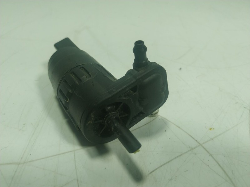 Recambio de bomba limpia para audi a3 sportback (8ya) 30 tdi referencia OEM IAM  1K6955651 
