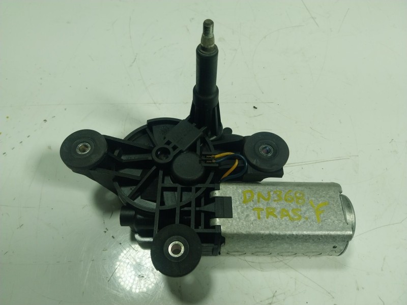 Recambio de motor limpia trasero para ford ka (ru8) 1.2 referencia OEM IAM  2596001371 