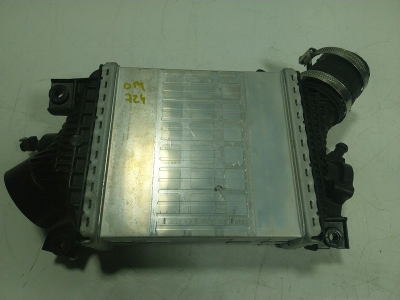 Recambio de intercooler para audi q7 4mg 3.0 v6 24v tdi referencia OEM IAM  059145803AA 