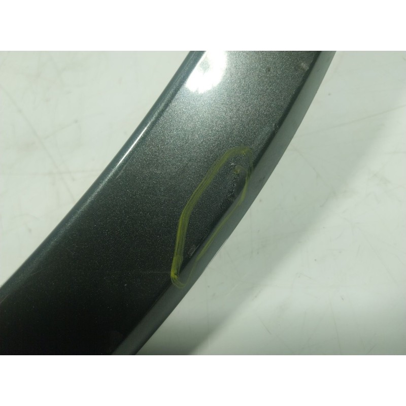 Recambio de aletin trasero derecho para audi q7 4mg 3.0 v6 24v tdi referencia OEM IAM  4M0853818H 