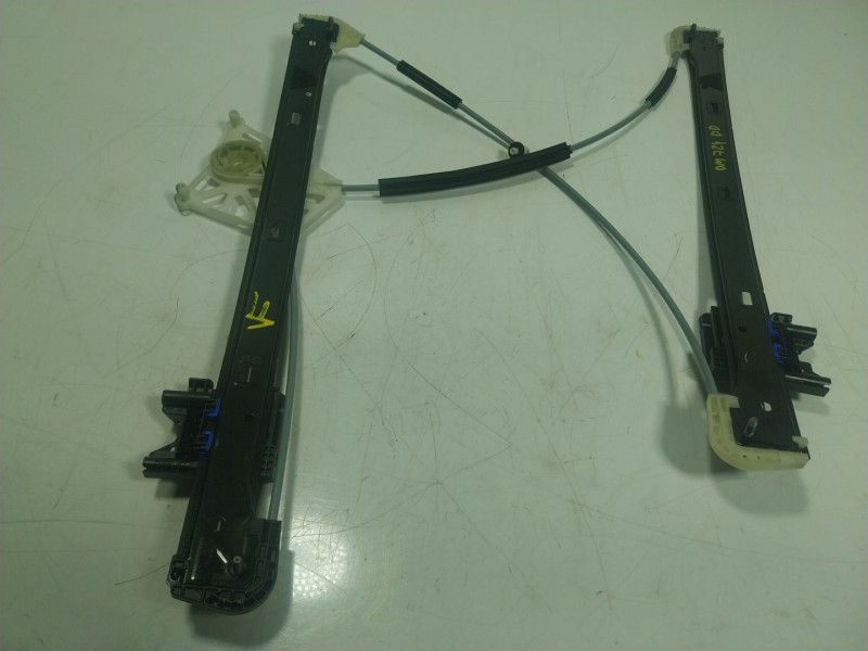 Recambio de elevalunas delantero derecho para audi q7 4mg 3.0 v6 24v tdi referencia OEM IAM  4M0837462A 