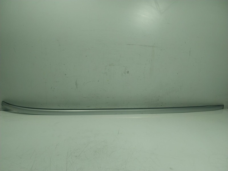 Recambio de portaequipajes para jaguar f-pace (x761) 2.0 td4 awd referencia OEM IAM   