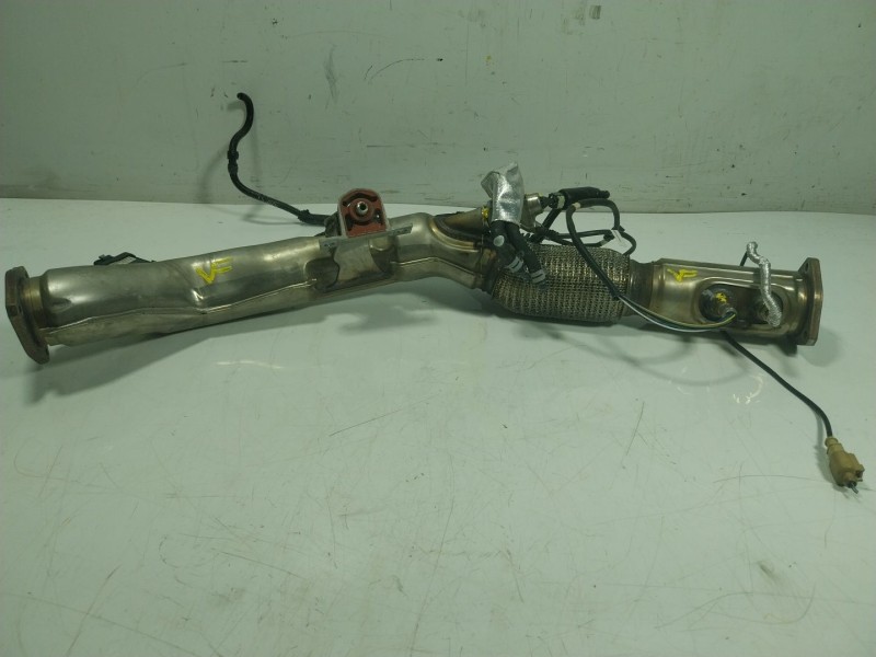 Recambio de salida colector para audi q7 4mg 3.0 v6 24v tdi referencia OEM IAM  4M0253350CS 