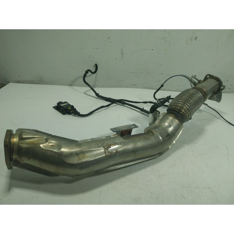 Recambio de salida colector para audi q7 4mg 3.0 v6 24v tdi referencia OEM IAM  4M0253350CS 