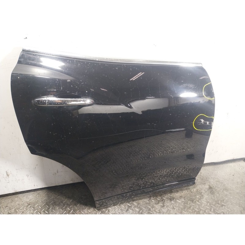 Recambio de puerta trasera derecha para maserati levante 3.0 v6 twinturbo cat referencia OEM IAM   